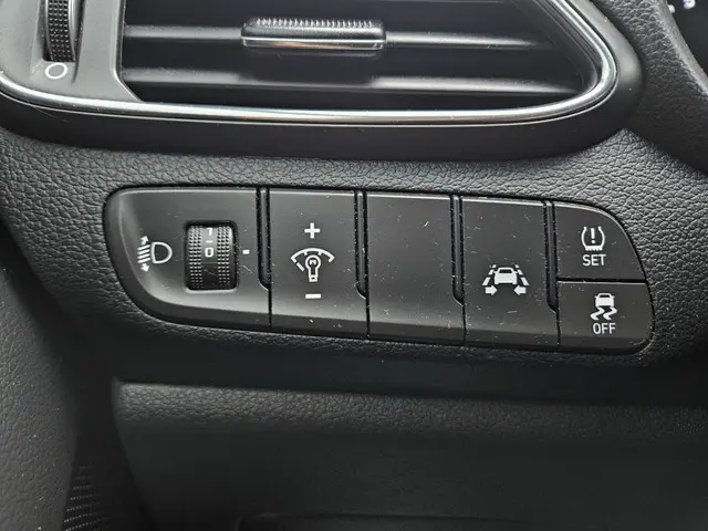 Hyundai i30 1.0 T-GDI Comfort 2019 Benzine 23