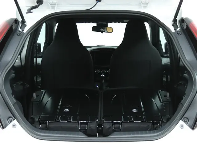 Toyota Aygo X 1.0 VVT-i MT Play 2025 Benzine 21