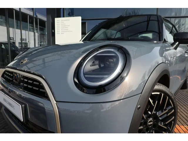 MINI Cooper Cabrio C 2026 Benzine 8