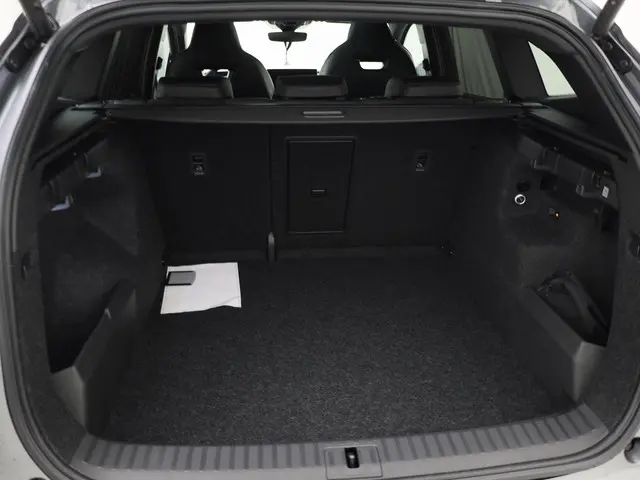 Škoda Enyaq iV 85 Sportline 2026 Elektrisch 8