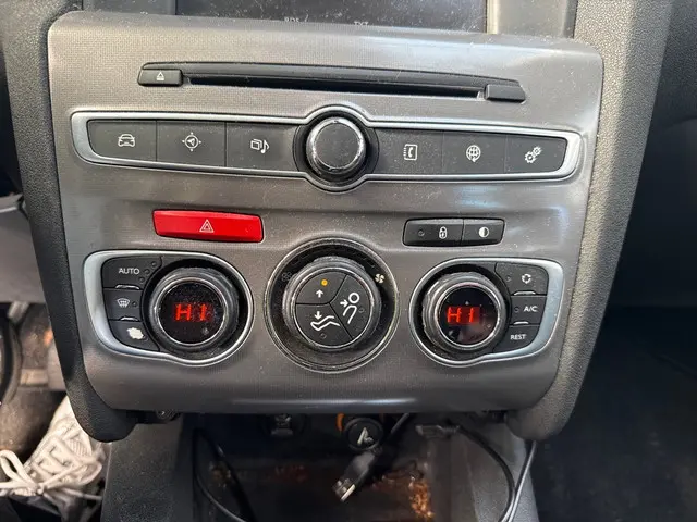 Citroën C4 1.2 PureTech Feel Collection 2017 Benzine 18