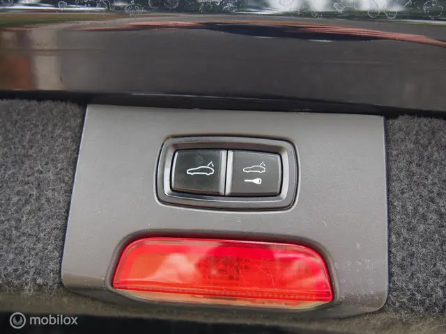 Porsche Cayenne 4.8 S 2012 Benzine 26