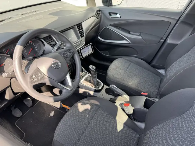 Opel Crossland X 1.2 Online Edition 2018 Benzine 23