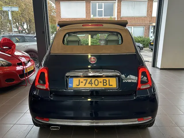 Fiat 500C 1.0 Hybrid Lounge 2020 Benzine 4
