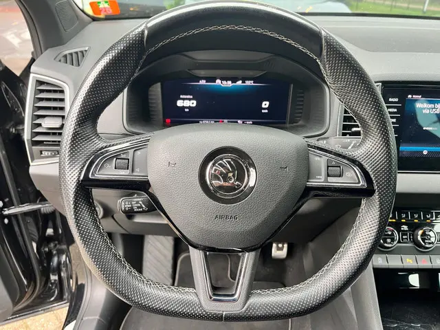 Škoda Karoq 1.5 TSI ACT Sportline Business 2020 Benzine 14