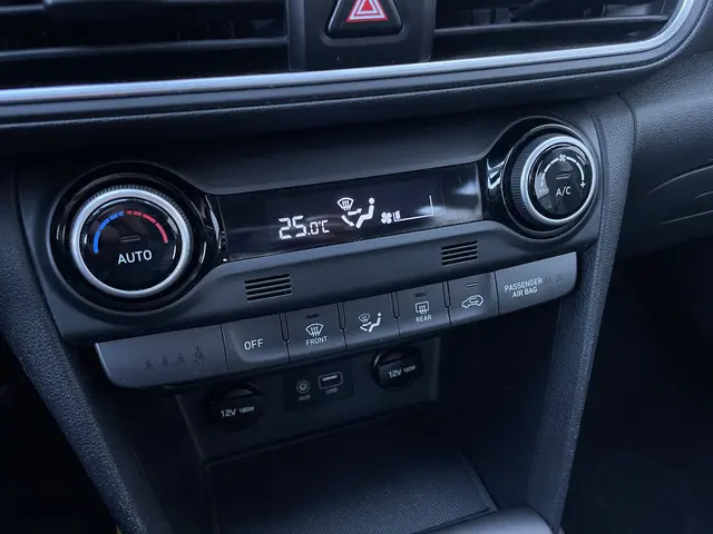 Hyundai Kona 1.0T Essence 2018 Benzine 13