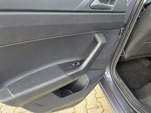 Volkswagen Polo 1.0 TSI Life 2021 Benzine 33