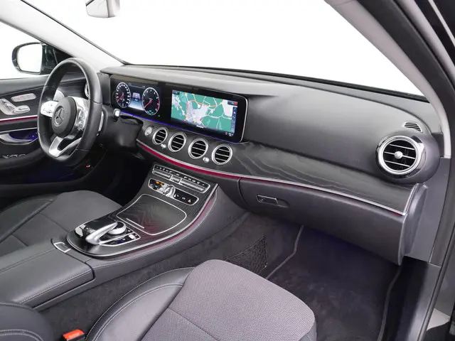 Mercedes-Benz E-Klasse 200 Sport Edition 2019 Benzine 37