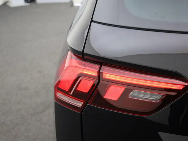 Volkswagen Tiguan 1.5TSI/150PK Elegance DSG 2024 Benzine 32