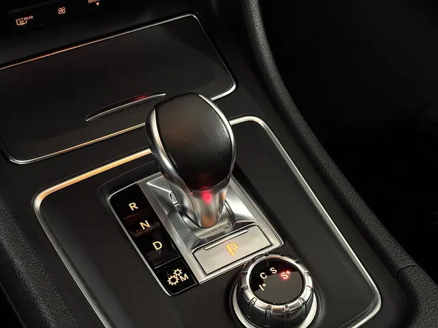 Mercedes-Benz A-Klasse AMG 45 4MATIC 2017 Benzine 20