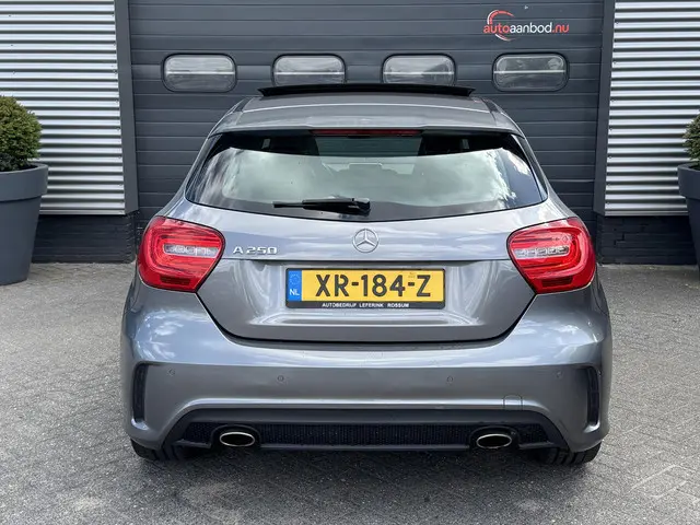 Mercedes-Benz A-Klasse 250 AMG Pakket 2015 Benzine 6