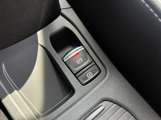 Mitsubishi Colt 1.6 HEV Intense+ 2025 Hybride Benzine 27
