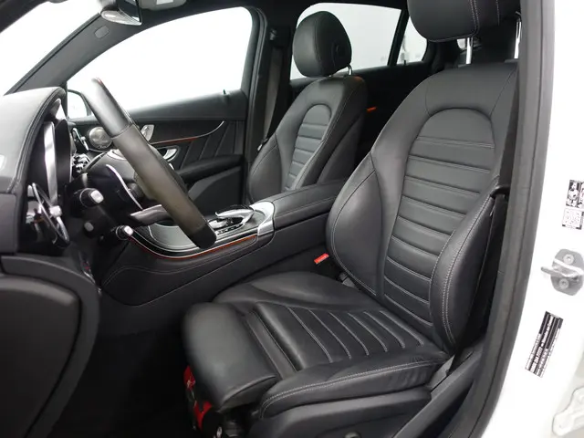 Mercedes-Benz GLC Coupe 43 AMG 4MATIC 2018 Benzine 31