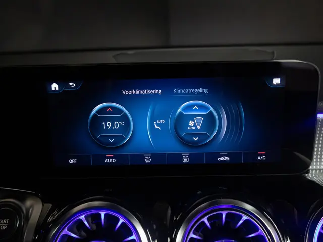 Mercedes-Benz EQB 250 Luxury Line 2023 Elektrisch 21