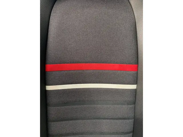 Mercedes-Benz A-Klasse 180 4U3 2013 Benzine 24