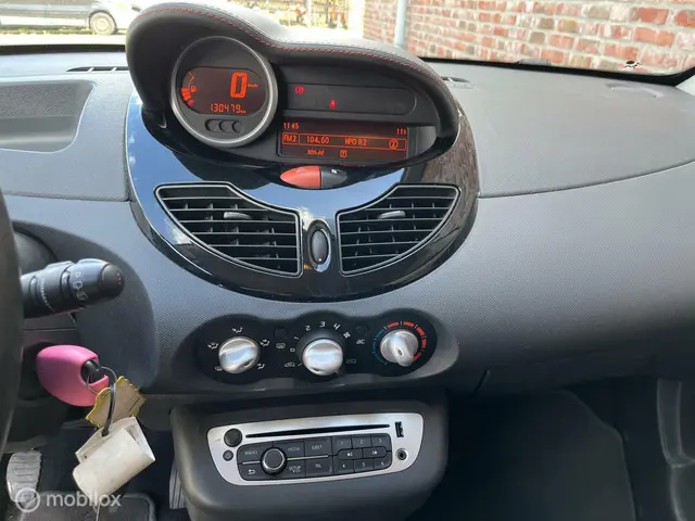 Renault Twingo 1.2 16V Dynamique 2014 Benzine 12