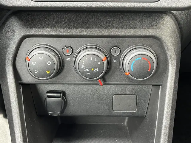 Dacia Sandero Stepway 1.0 TCe 90 Comfort 2023 Benzine 12