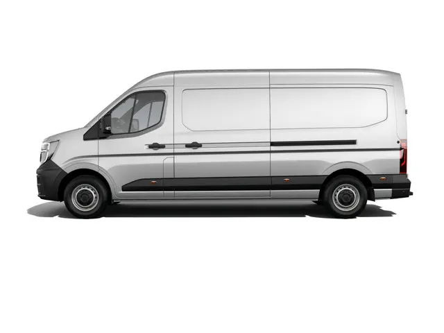 Renault Master Advance 2024 Diesel 6