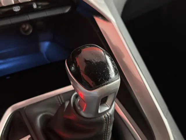 Peugeot 5008 1.2 PureTech Active 2017 Benzine 43