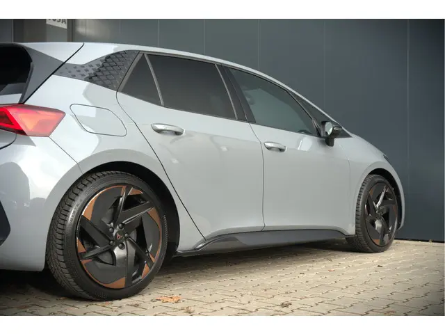 CUPRA Born Copper Edition One 62 kWh 2021 Elektrisch 25