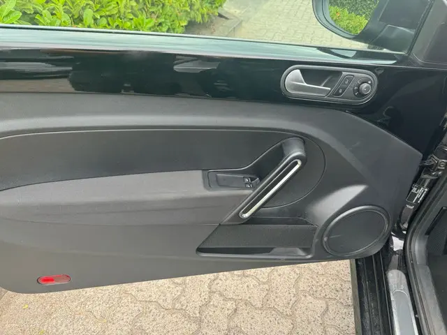 Volkswagen Beetle 1.2 TSI highline 2014 Benzine 16