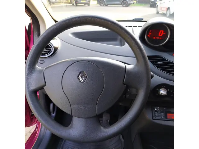 Renault Twingo 1.2 16V airco 2013 Benzine 23