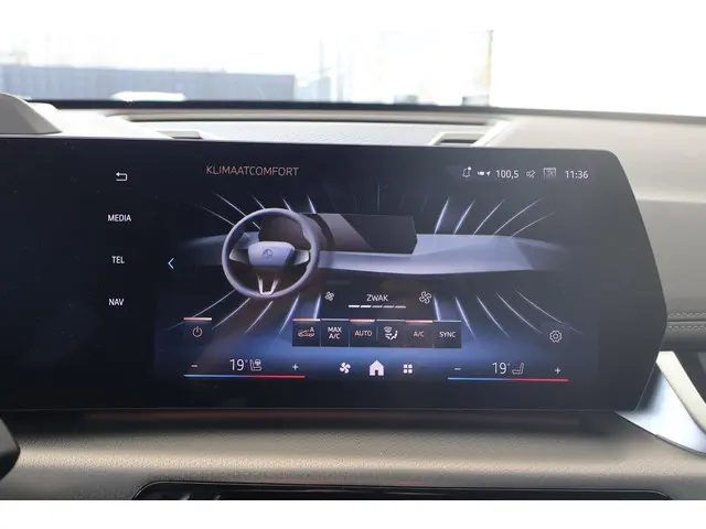 BMW iX1 xDrive30 2025 Elektrisch 22