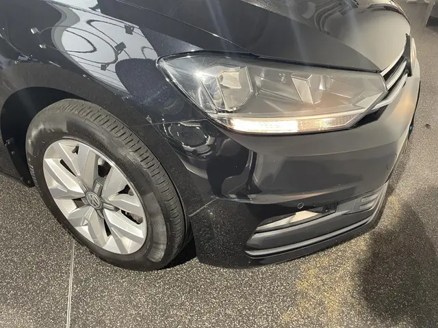 Volkswagen Touran 1.4 TSI Comfortline 7p 2017 Benzine 23