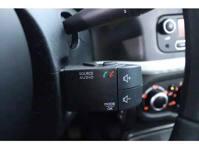 Renault Twingo 1.0 SCe Collection 2020 Benzine 24