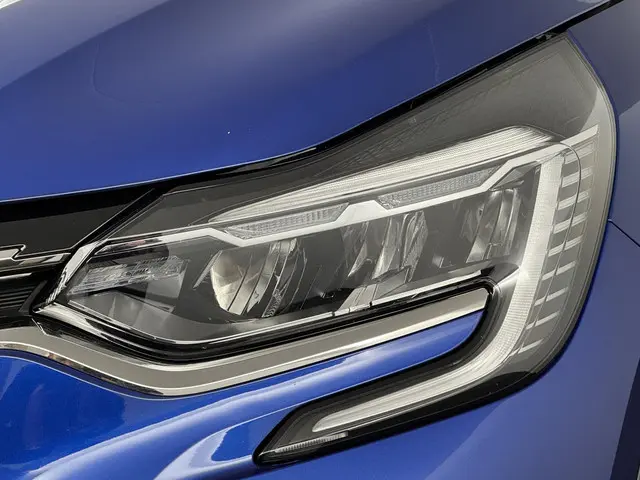 Renault Captur 1.0 TCe 90 techno 2024 Benzine 17