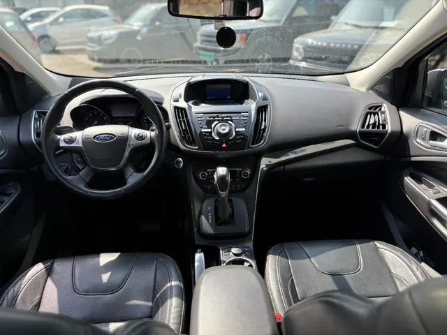 Ford Kuga 1.6 Titanium Plus 4WD 2014 Benzine 16