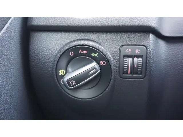 Volkswagen Tiguan 1.4 TSI 122pk Sport&Style 2012 Benzine 22