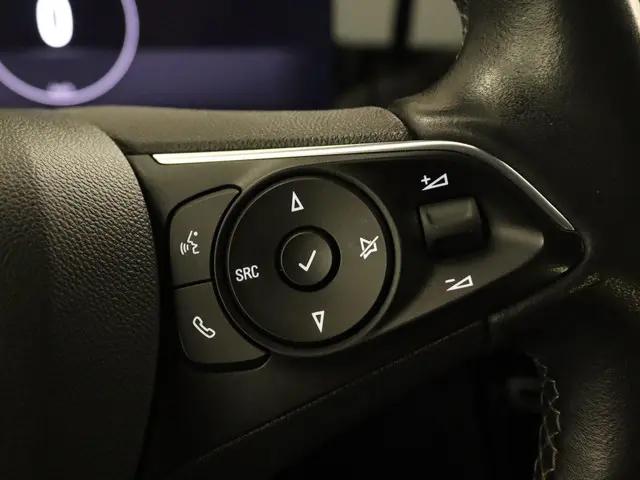 Opel Mokka-e Elegance 50-kWh 11kw bl. 2021 Elektrisch 19