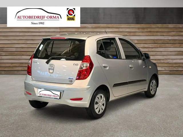 Hyundai i10 1.0 i-Drive Cool 2012 Benzine 2