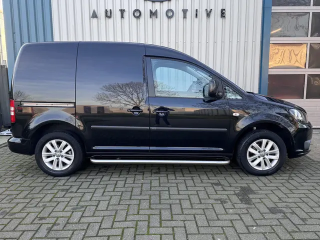 Volkswagen Caddy 1.6 TDI 2015 Diesel 9