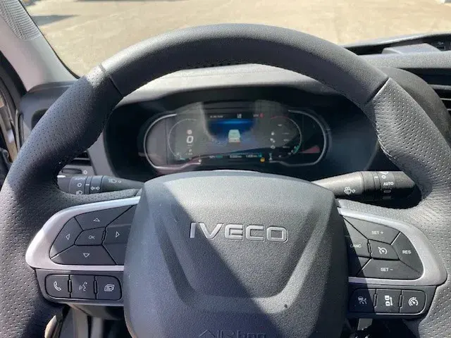 Iveco Daily 35S16V L2 H1 Euro 6 Automatic 2024 Diesel 9