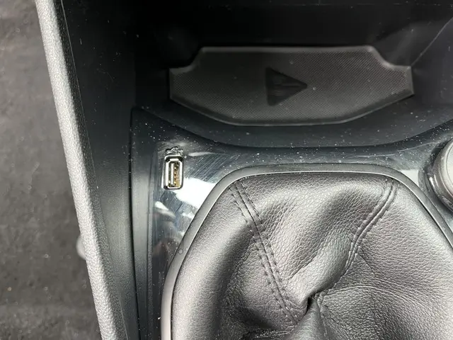 Ford Fiesta 1.0 EcoB. Connected 2020 Benzine 16