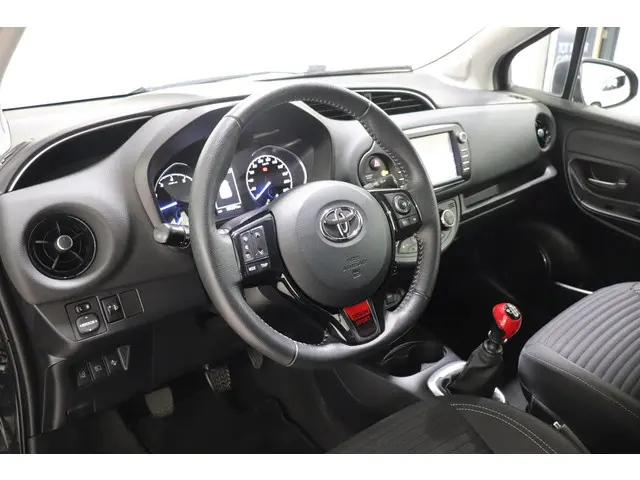 Toyota Yaris 1.5 VVT-i Design Sport, 2018 Benzine 20