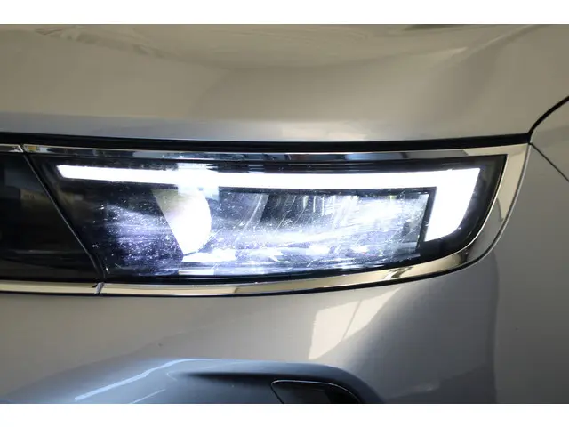 Opel Mokka 1.2 Elegance 2022 Benzine 19