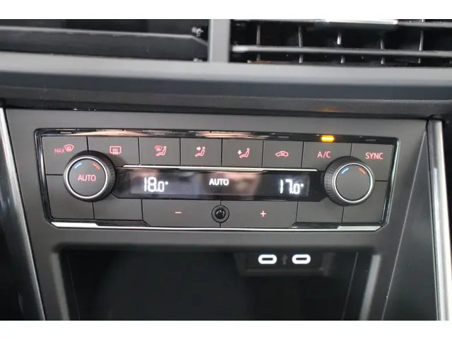 Volkswagen Polo 1.0 MPI Comfortline 2021 Benzine 20