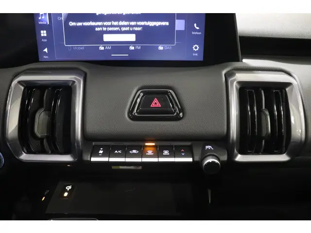 Toyota Urban Cruiser Executive 61 kWh, 2026 Elektrisch 38