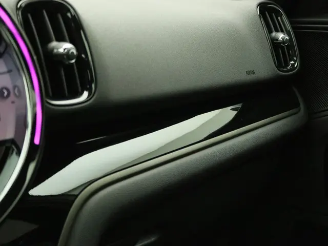 MINI Countryman Cooper 2021 Benzine 30