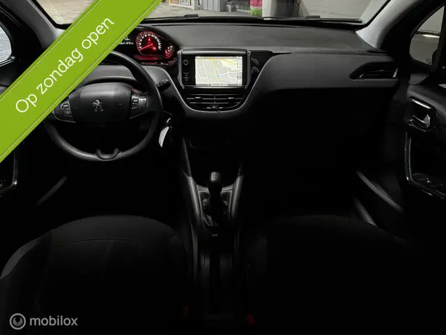 Peugeot 208 1.0 PureTech Access|NAVI|AIRCO|APK| 2015 Benzine 12