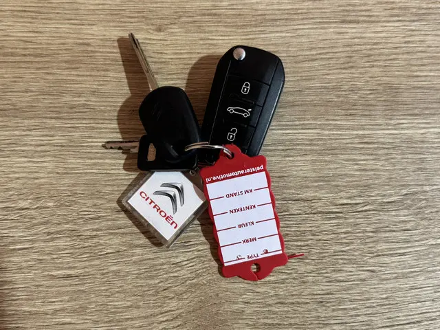 Citroën C4 Cactus 1.2 VTi Feel 2015 Benzine 9