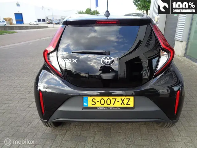 Toyota Aygo X Automaat 1.0 VVT-i S-CVT Pulse 2023 Benzine