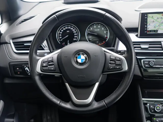 BMW 2 Serie Gran Tourer 218i 2022 Benzine 8