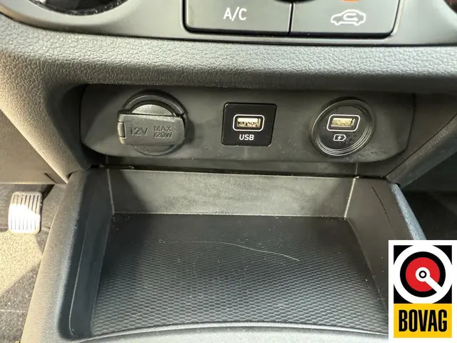 Hyundai i10 1.0 Comfort Smart 5-zits 2023 Benzine 16