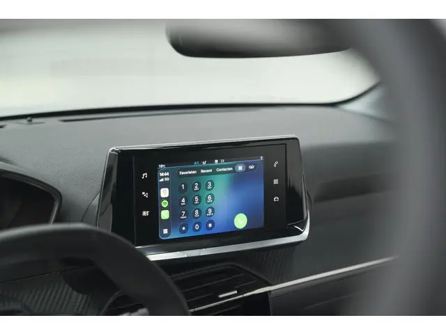 Peugeot 208 PureTech 100 Allure 2022 Benzine 51