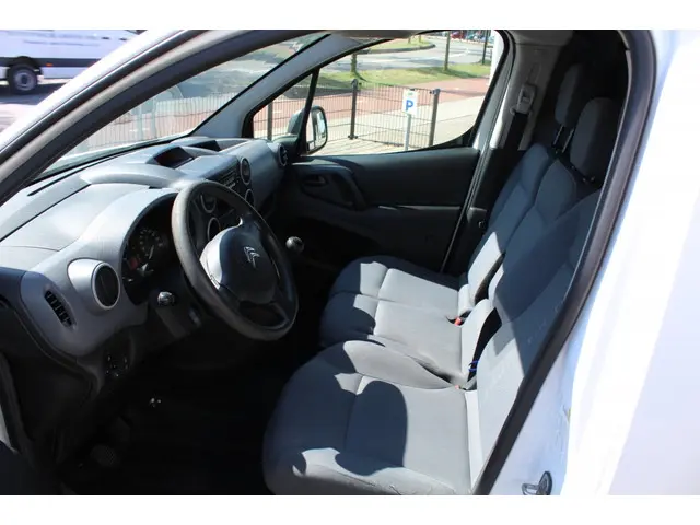Citroën Berlingo 1.6 BlueHDI 75 Bus 2017 Diesel 10