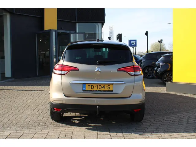 Renault Scénic 1.3 TCe Bose 2018 Benzine 28